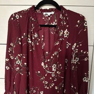 DR2 Floral Print Blouse | Size M | Burgundy with White Blossom Print